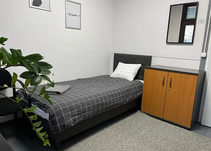 Aleja Solidarności Pensjonat Warszawa