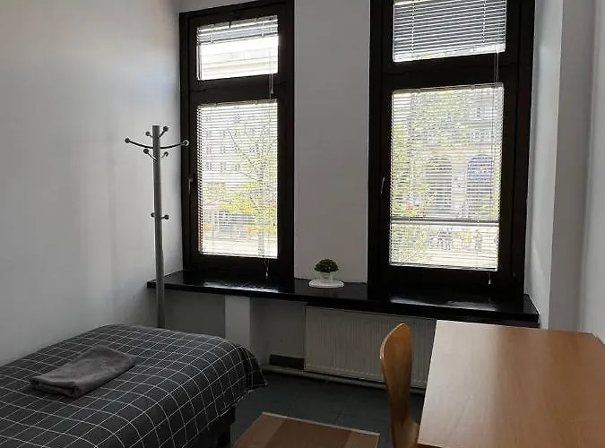 Aleja Solidarności Pensjonat