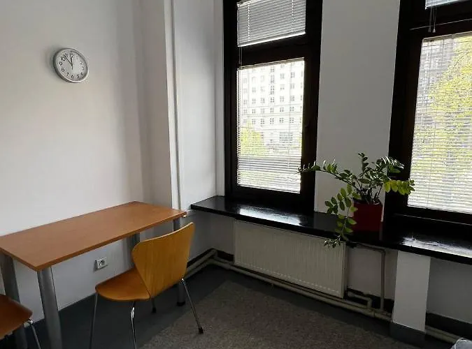 Aleja Solidarności Pensjonat