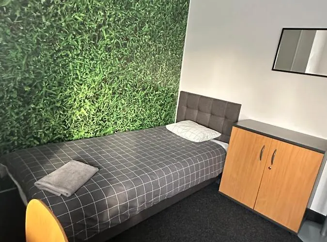 Pensjonat Aleja Solidarności Warszawa